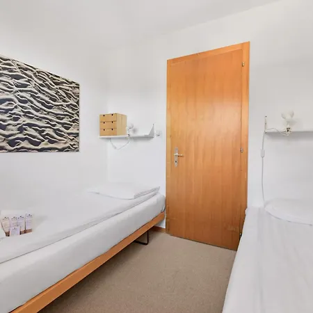 Melezes K 020 - & Nature 4 Pers *