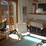 Melezes K 020 - & Nature 4 Pers Apartment *